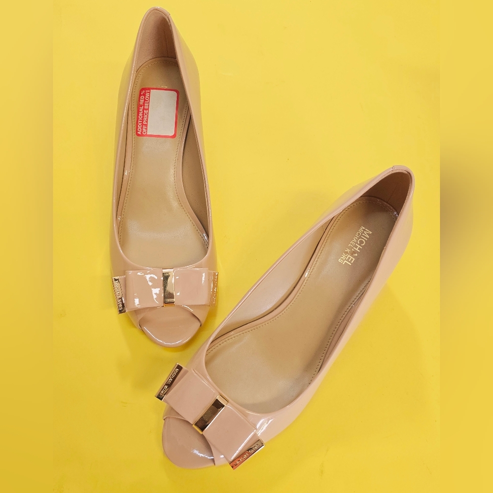 Elegant Nude Peep-Toe Wedges with Bow